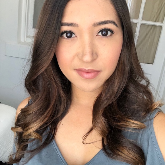 elenie27